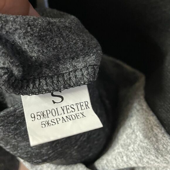 Barlver NWOT Black & Gray Striped Quarter Zip Pullover Hoodie Size S - Picture 4 of 11